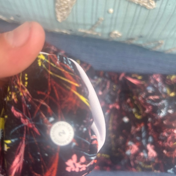 Lululemon Invigorate High-Rise Tight 25"Foliage Overlay Multi - - Picture 10 of 12